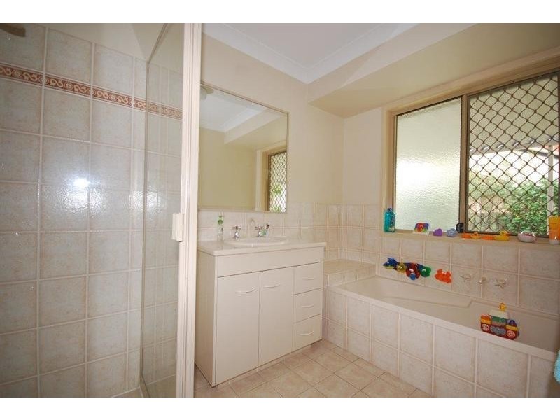 10 Glenwood Place, The Gap QLD 4061