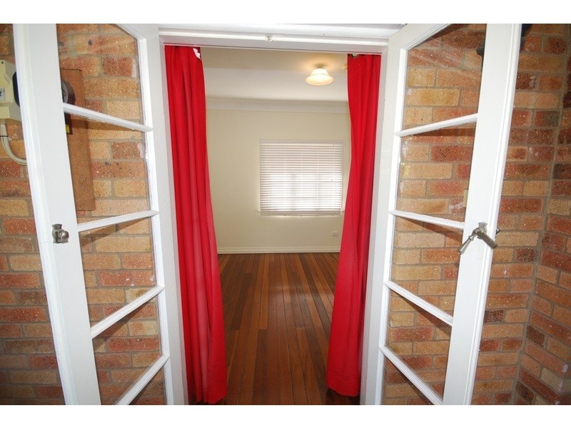 28  Davies Road, Ashgrove QLD 4060