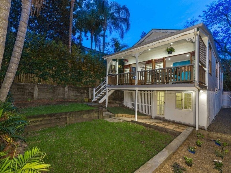 23 Dover Street, Red Hill QLD 4059