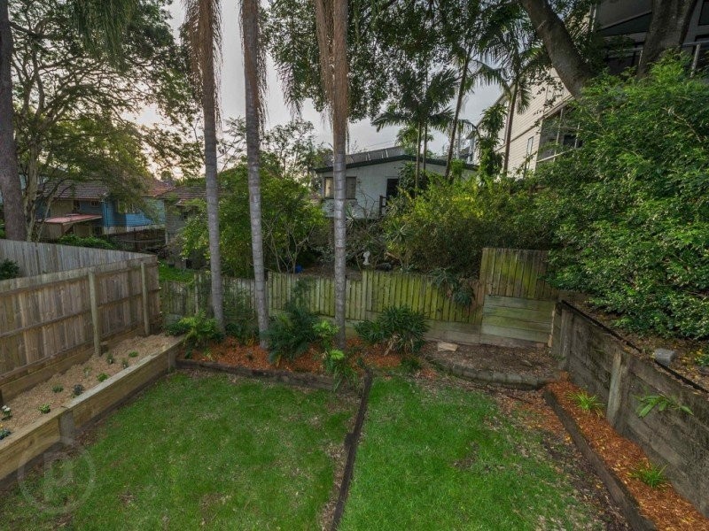 23 Dover Street, Red Hill QLD 4059