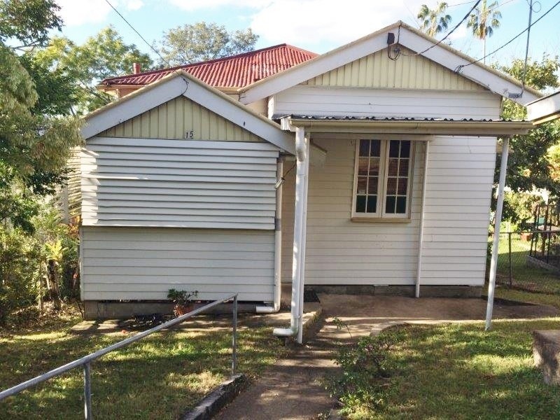 15 Accession Street, Bardon QLD 4065