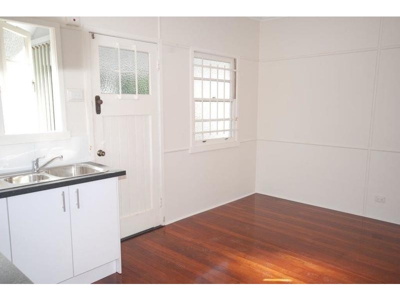 289 Banks Street, Ashgrove QLD 4060