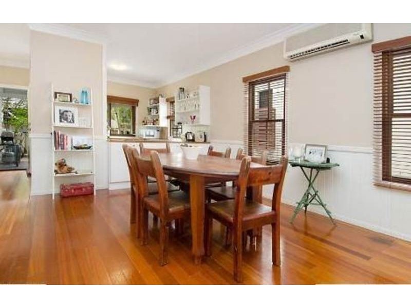 11 Ella Street, Red Hill QLD 4059