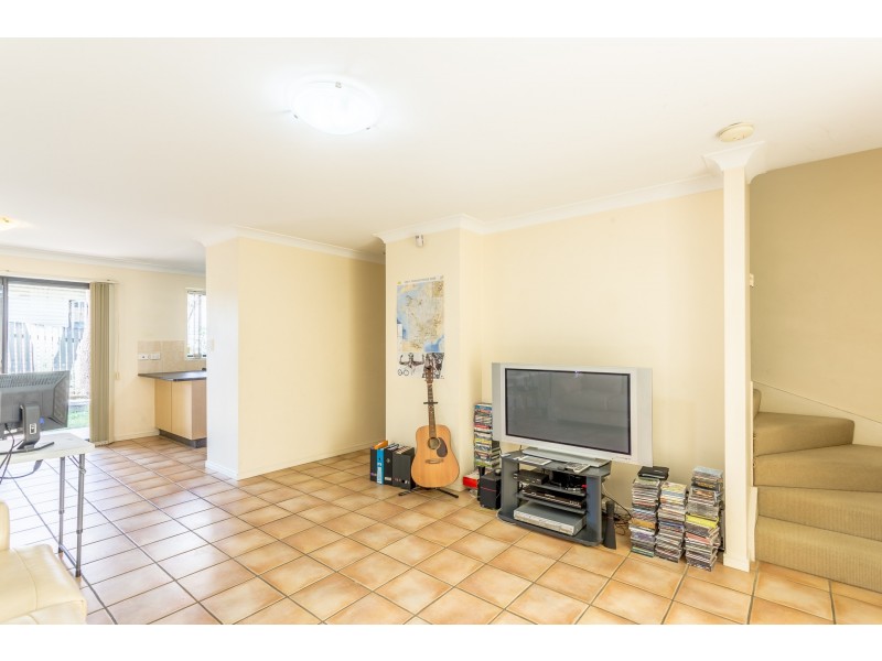 1/6 Rainey Street, Chermside QLD 4032