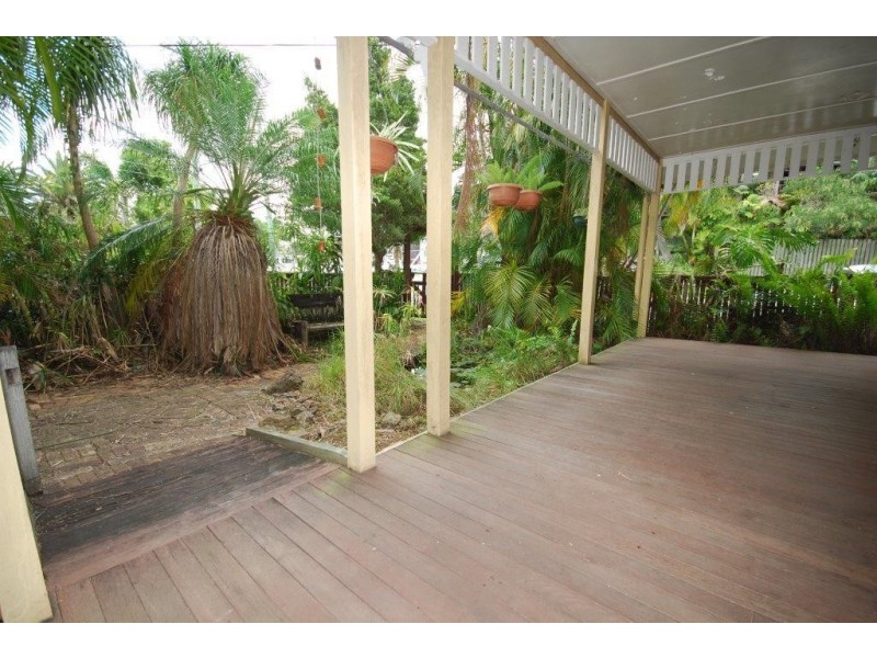 1 Addison Street, Red Hill QLD 4059
