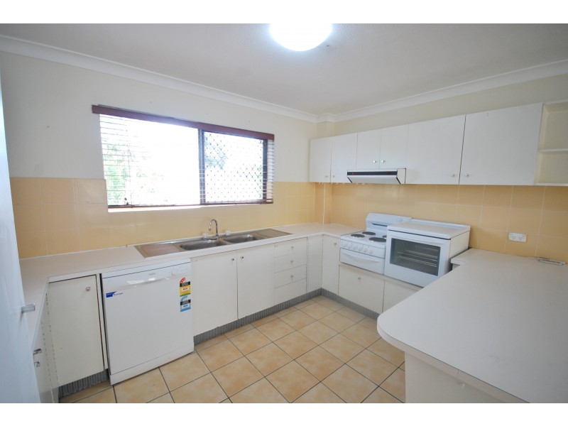 2/28 Kidston Terrace, Chermside QLD 4032