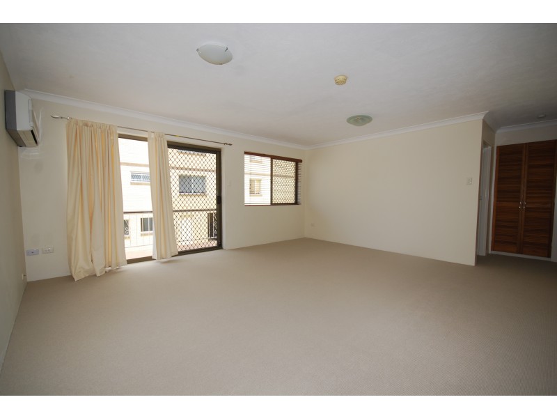 2/28 Kidston Terrace, Chermside QLD 4032