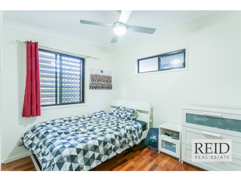 24 Moonmera St, The Gap QLD 4061