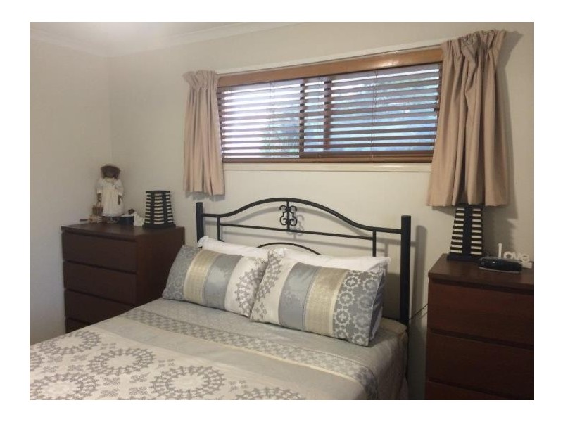 19 Whitecastle Street, Carindale QLD 4152