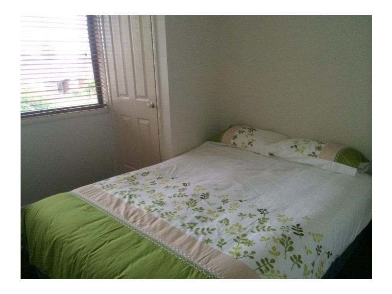 19 Whitecastle Street, Carindale QLD 4152