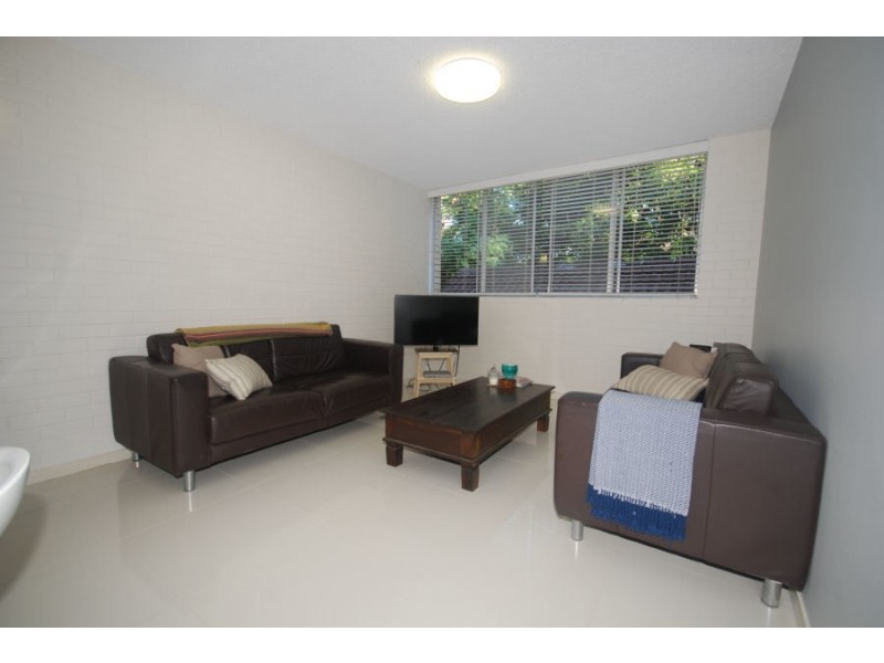 3/50  Forrester Terrace, Bardon QLD 4065