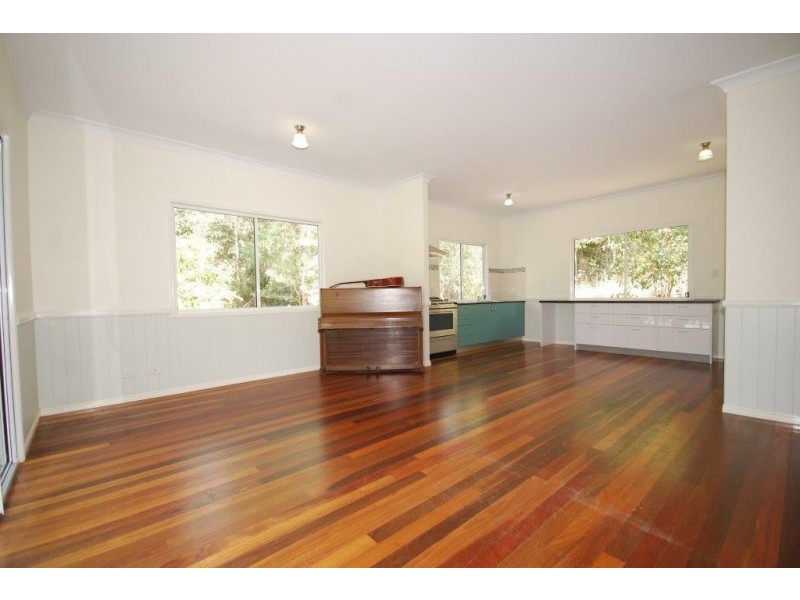 636 Upper Brookfield Road, Upper Brookfield QLD 4069