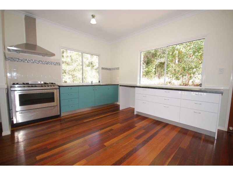 636 Upper Brookfield Road, Upper Brookfield QLD 4069