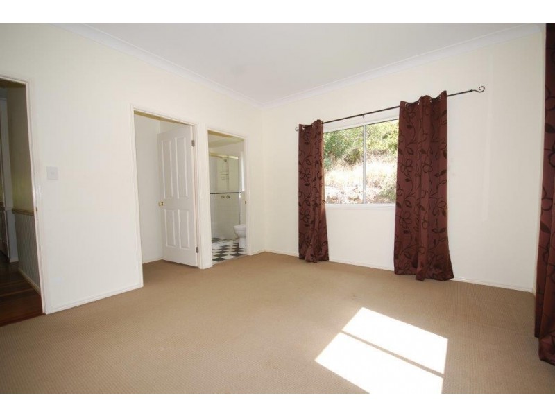 636 Upper Brookfield Road, Upper Brookfield QLD 4069