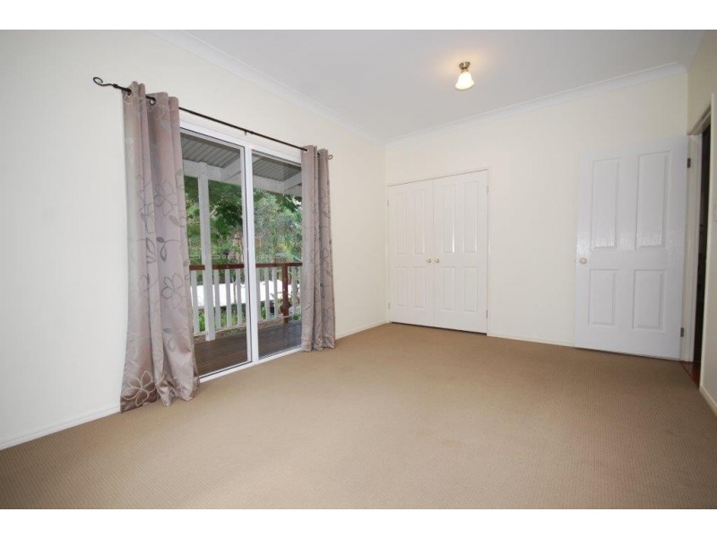 636 Upper Brookfield Road, Upper Brookfield QLD 4069