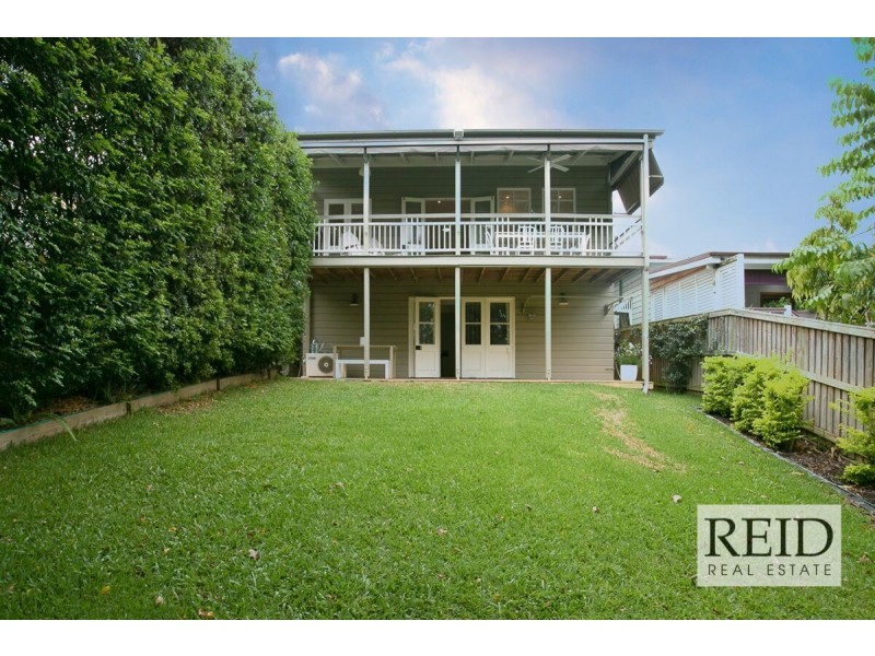17 Thorn Street, Red Hill QLD 4059
