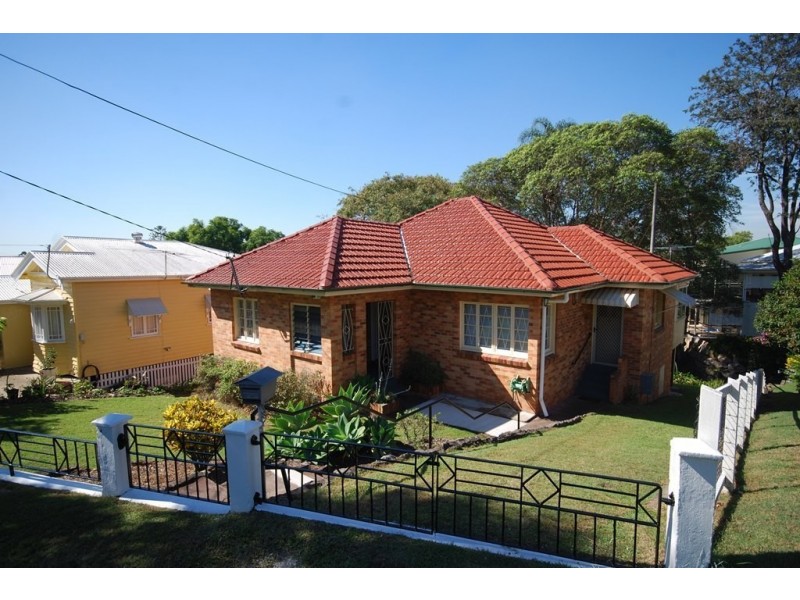 28 Davies Road, Ashgrove QLD 4060
