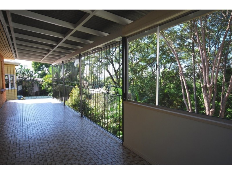 28 Davies Road, Ashgrove QLD 4060