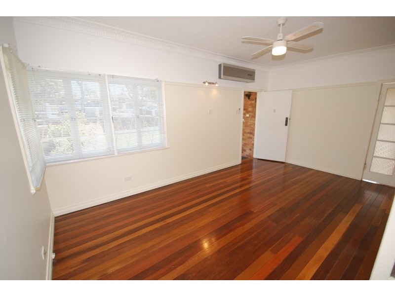 28 Davies Road, Ashgrove QLD 4060