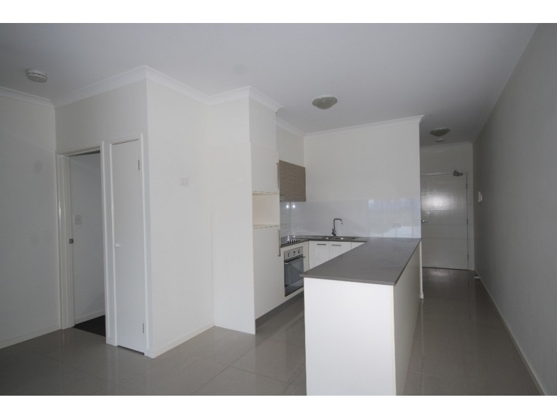 17/28 Carl Street, Woolloongabba QLD 4102