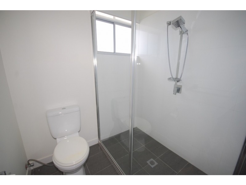 17/28 Carl Street, Woolloongabba QLD 4102