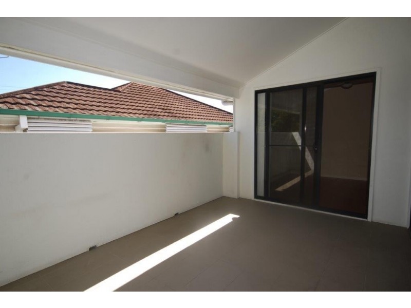 4/890 Sandgate Road, Clayfield QLD 4011