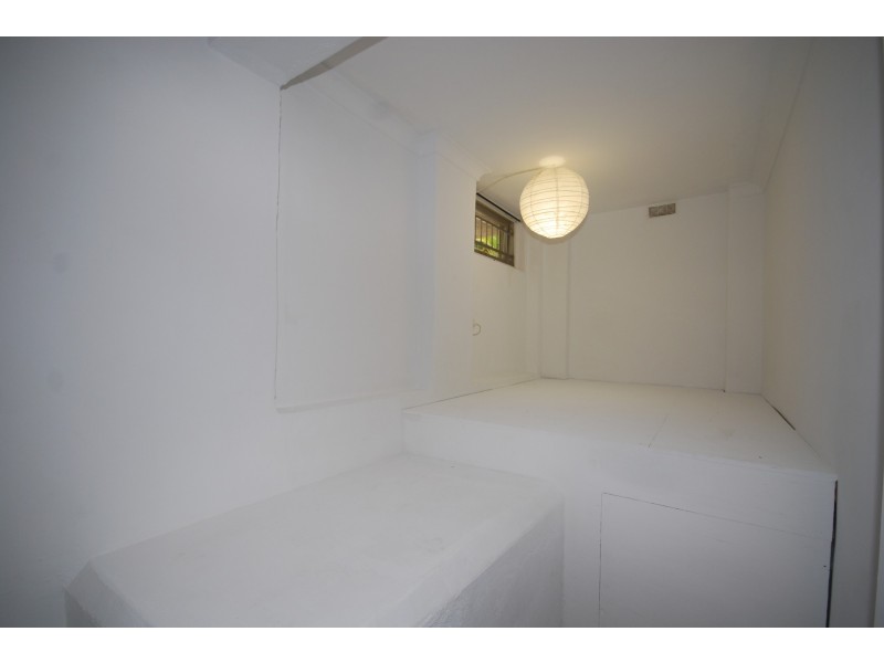 4/32 Hebe St, Bardon QLD 4065