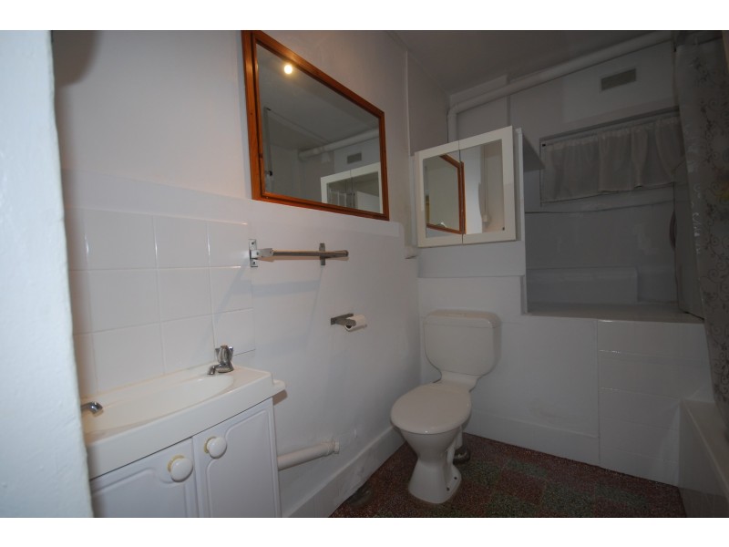 4/32 Hebe St, Bardon QLD 4065