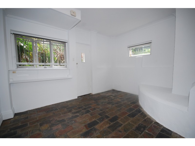 4/32 Hebe St, Bardon QLD 4065