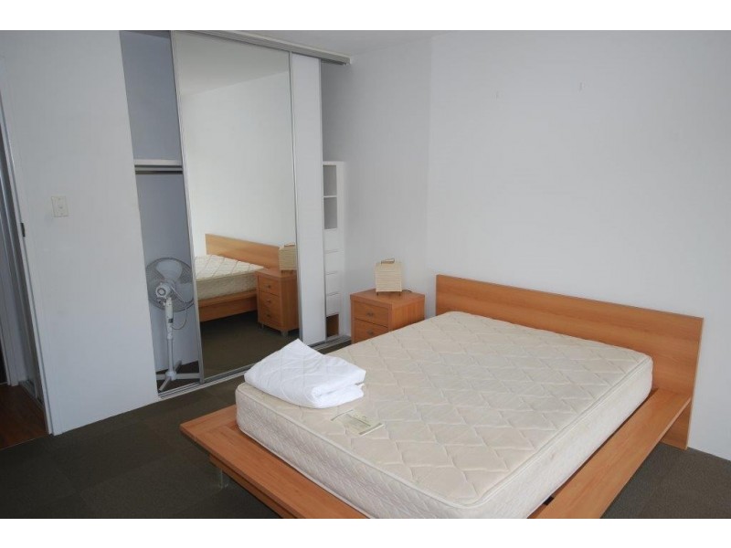2/308 Waterworks Road, Ashgrove QLD 4060