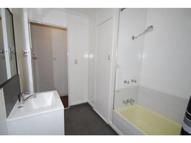 32 Sedgemoor Street, Stafford Heights QLD 4053