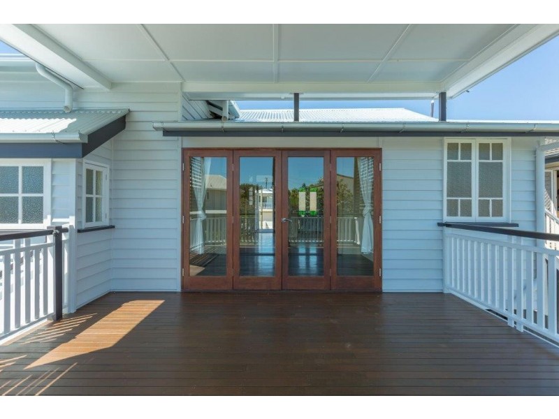 28 Hamilton Avenue, Hendra QLD 4011