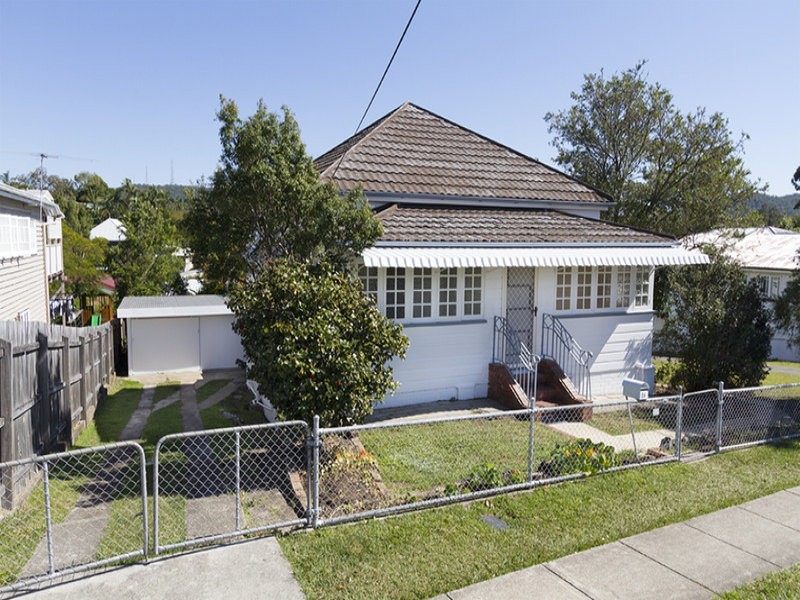 36 Accession Street, Bardon QLD 4065