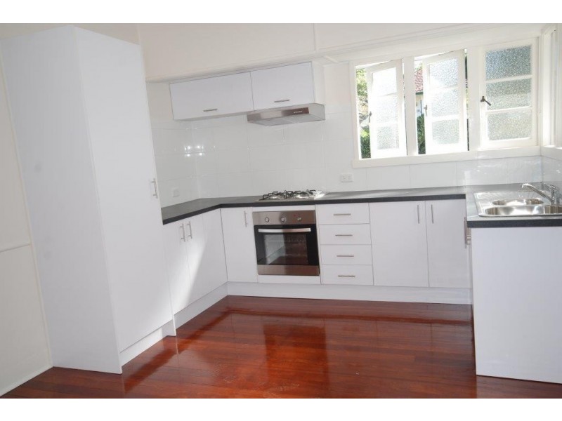 289 Banks Street, Ashgrove QLD 4060