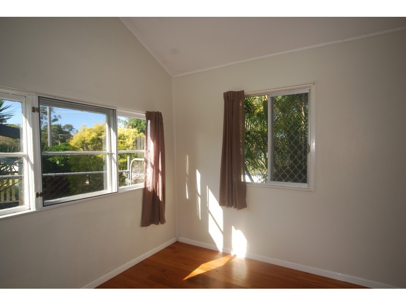 67 Barclay Street, Deagon QLD 4017