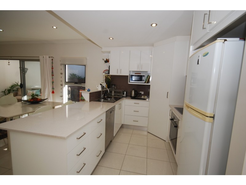 12/17 Marshall Lane, Kenmore QLD 4069