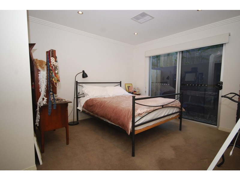 12/17 Marshall Lane, Kenmore QLD 4069