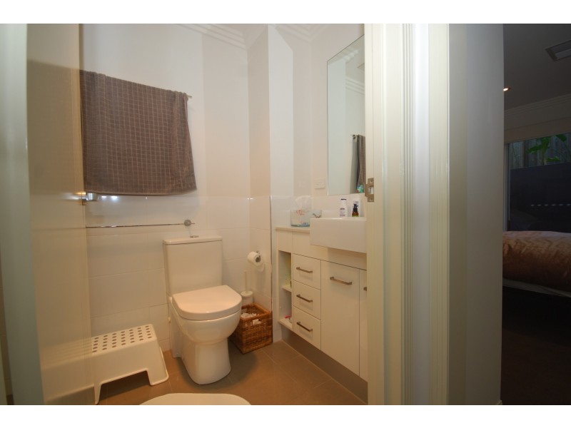 12/17 Marshall Lane, Kenmore QLD 4069