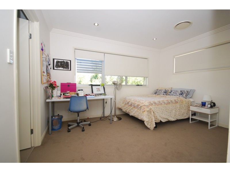 12/17 Marshall Lane, Kenmore QLD 4069