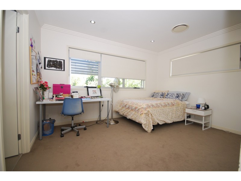 12/17 Marshall Lane, Kenmore QLD 4069