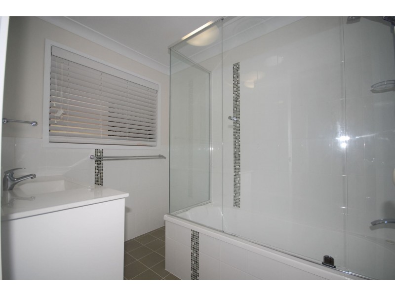 14 Zambesi Street, Riverhills QLD 4074