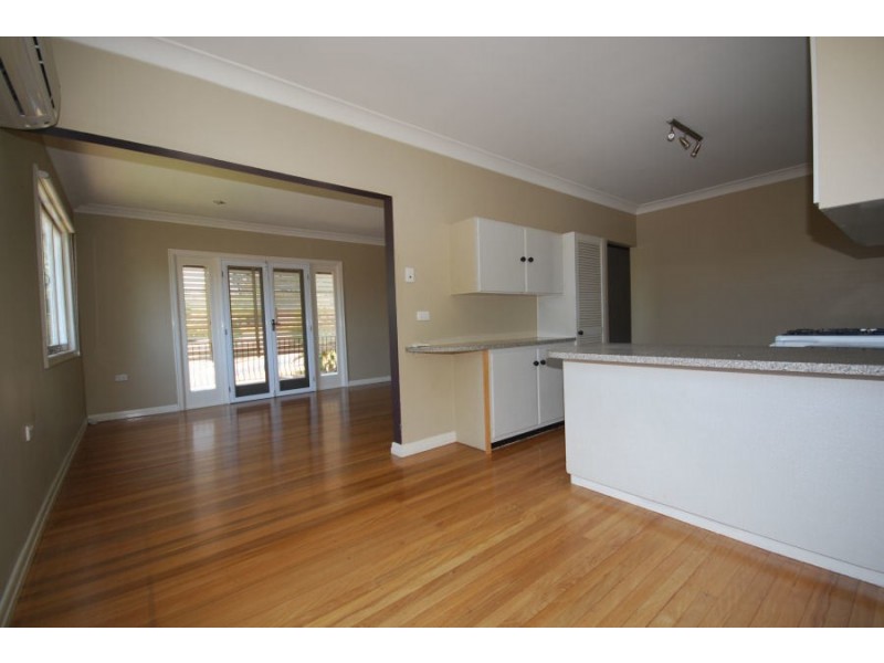 24 Heilbromm Street, Stafford Heights QLD 4053