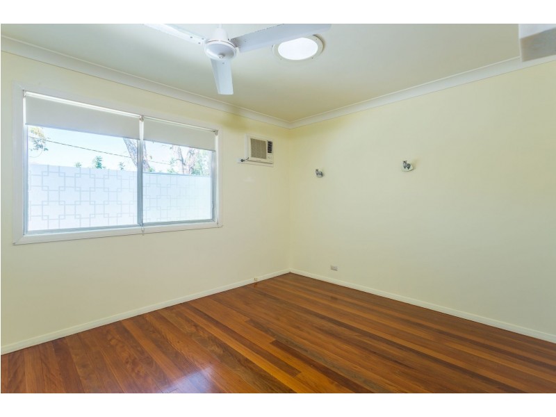 1 Eaglie Street, Chapel Hill QLD 4069