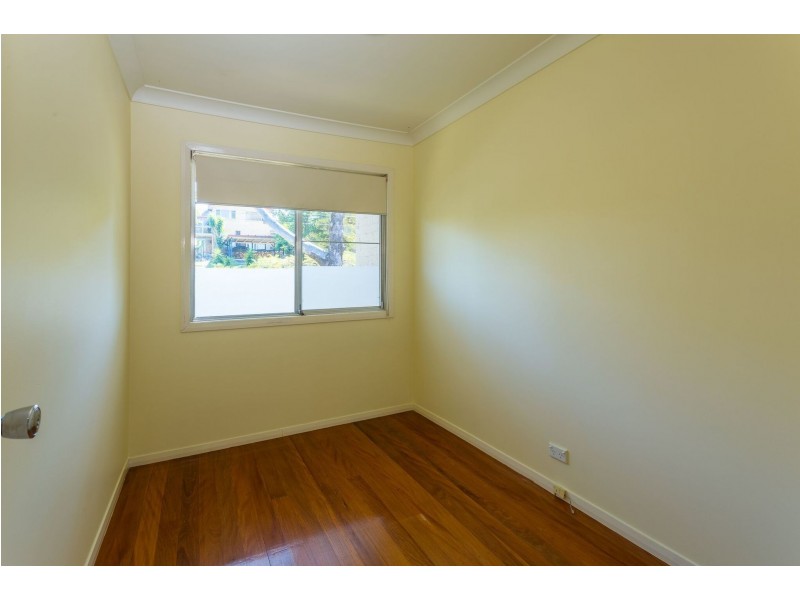 1 Eaglie Street, Chapel Hill QLD 4069