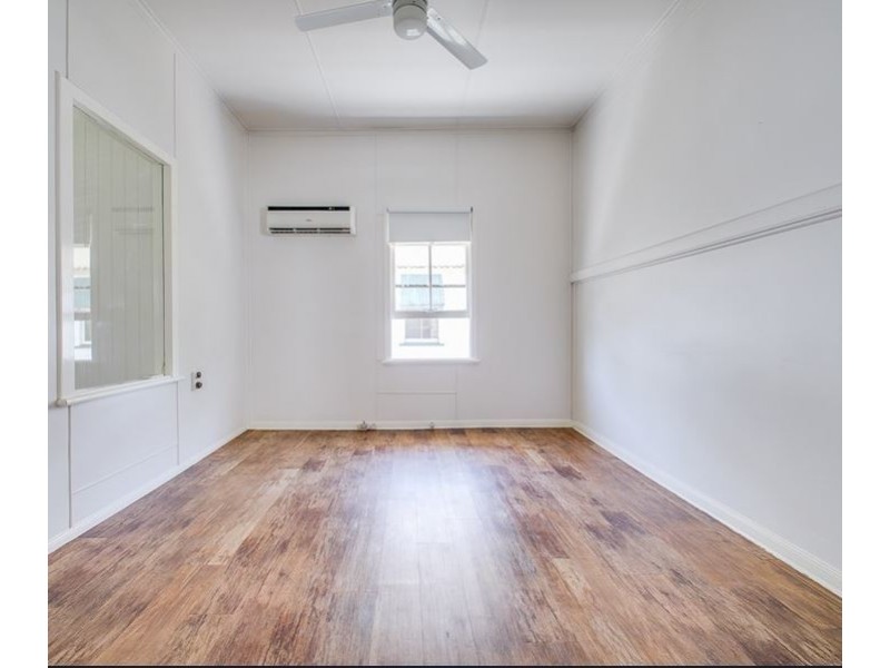 33 Henchman Street, Nundah QLD 4012