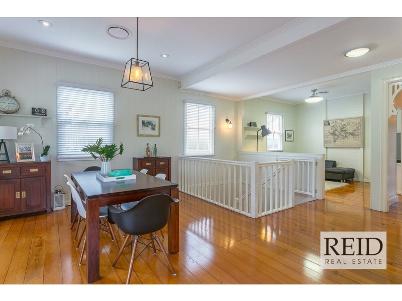 17 Thorn Street, Red Hill QLD 4059
