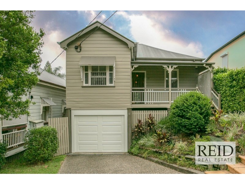 17 Thorn Street, Red Hill QLD 4059