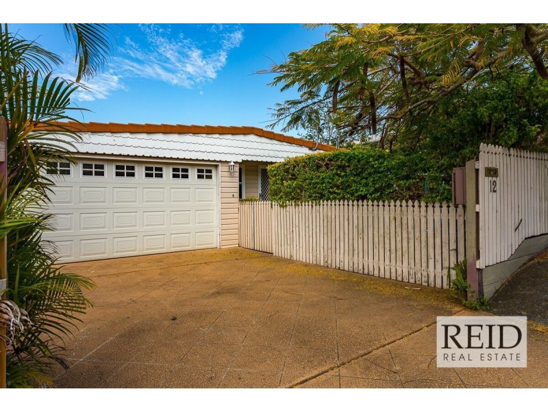 12 Eastbourne St, Chermside West QLD 4032