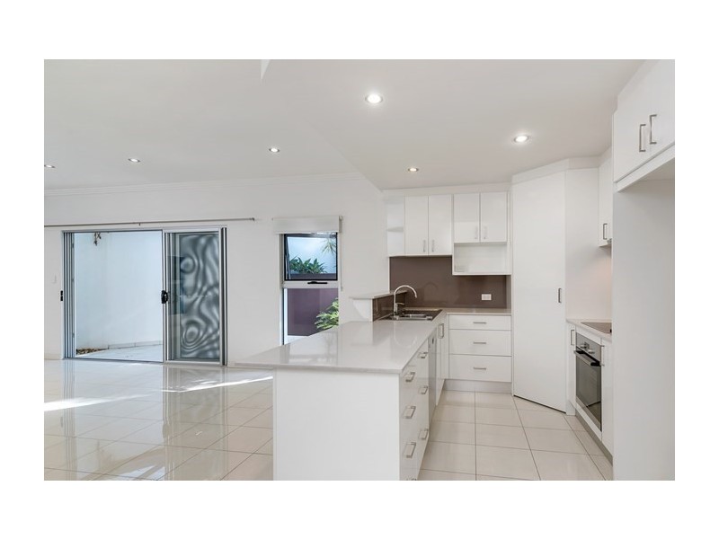 12/17 Marshall Lane, Kenmore QLD 4069