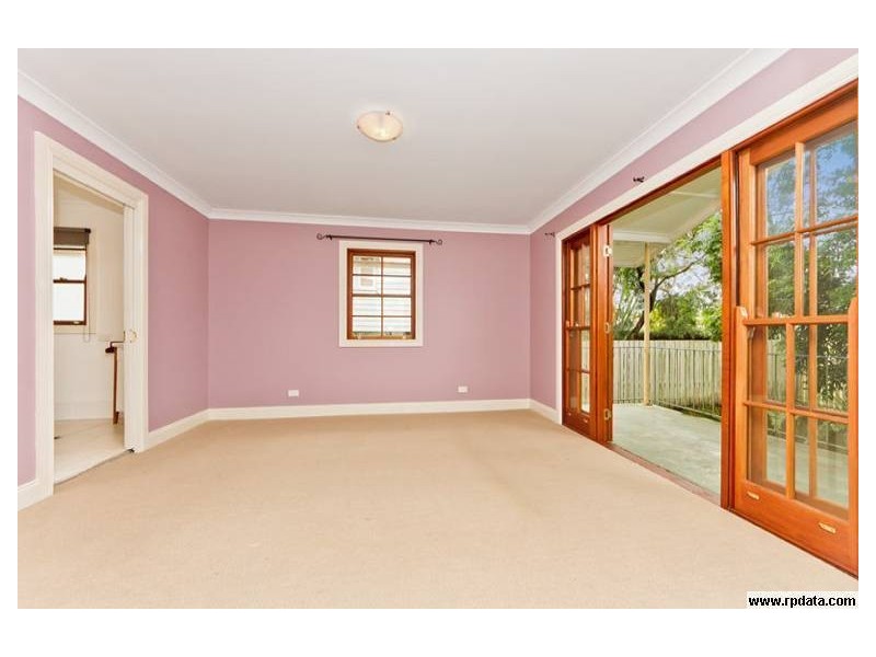 112 McConaghy Street, Mitchelton QLD 4053